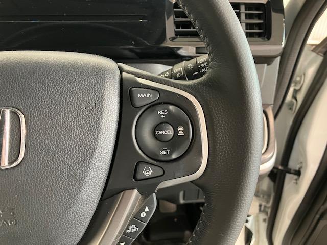 ステップワゴンスパーダ ｅ：ＨＥＶスパーダＧ・ＥＸホンダセンシング　１０インチプレミアムインターナビ　前後ドラレコ　ＥＴＣ　アルミホイール　Ｗエアコン　Ｂｌｕｅｔｏｏｔｈ対応　エアバック　地デジ　クルコン　サイドエアバッグ　シ－トヒ－タ－　衝突軽減システム　スマキー（12枚目）