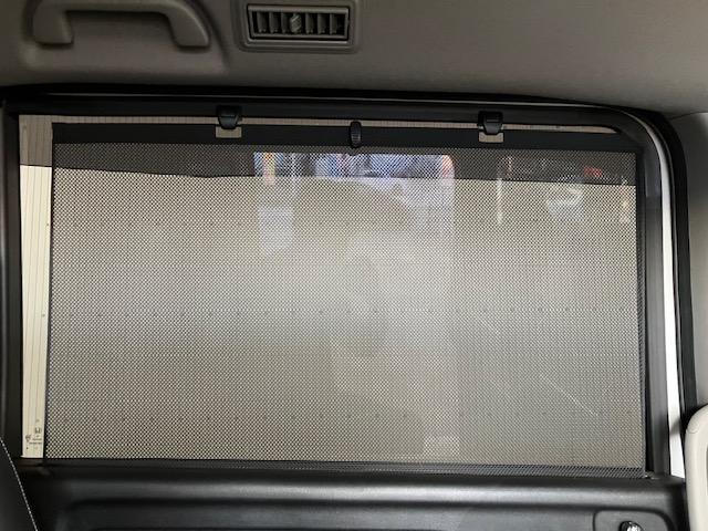 ステップワゴンスパーダ ｅ：ＨＥＶスパーダＧ・ＥＸホンダセンシング　１０インチプレミアムインターナビ　前後ドラレコ　ＥＴＣ　アルミホイール　Ｗエアコン　Ｂｌｕｅｔｏｏｔｈ対応　エアバック　地デジ　クルコン　サイドエアバッグ　シ－トヒ－タ－　衝突軽減システム　スマキー（34枚目）