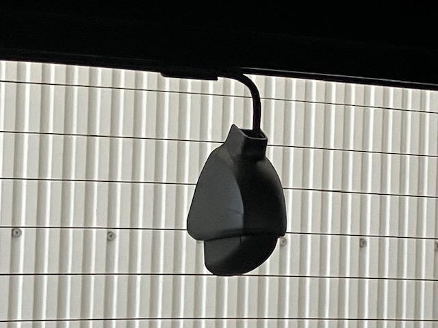 フリードハイブリッド ハイブリッド・Ｇホンダセンシング　９インチプレミアムインターナビ　前後ドラレコ　ＥＴＣ　アルミホイール　６人乗り　軽減ブレーキ　キーフリーシステム　ＤＶＤ再生可能　ＥＣＯＮ　後カメラ　Ａクルーズ　地デジフルセグＴＶ　ＬＥＤヘッドランプ（5枚目）