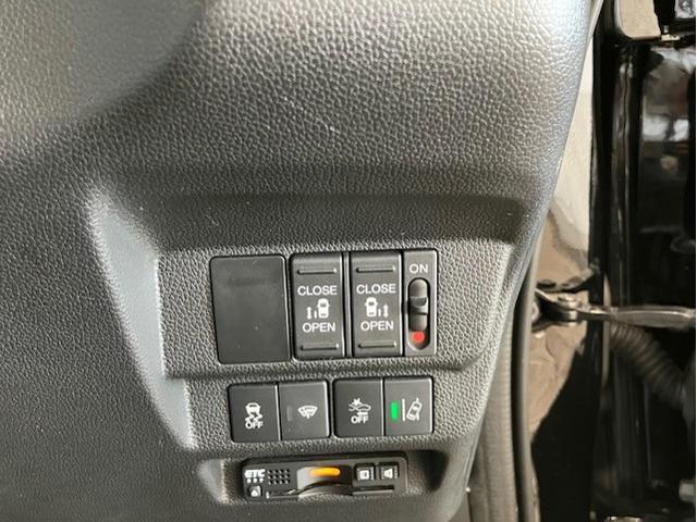 フリードハイブリッド ハイブリッド・Ｇホンダセンシング　９インチプレミアムインターナビ　前後ドラレコ　ＥＴＣ　アルミホイール　６人乗り　軽減ブレーキ　キーフリーシステム　ＤＶＤ再生可能　ＥＣＯＮ　後カメラ　Ａクルーズ　地デジフルセグＴＶ　ＬＥＤヘッドランプ（21枚目）