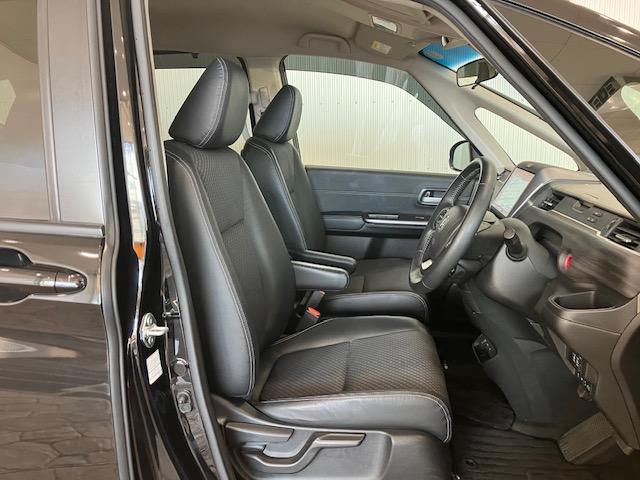 フリードハイブリッド ハイブリッド・Ｇホンダセンシング　９インチプレミアムインターナビ　前後ドラレコ　ＥＴＣ　アルミホイール　６人乗り　軽減ブレーキ　キーフリーシステム　ＤＶＤ再生可能　ＥＣＯＮ　後カメラ　Ａクルーズ　地デジフルセグＴＶ　ＬＥＤヘッドランプ（25枚目）