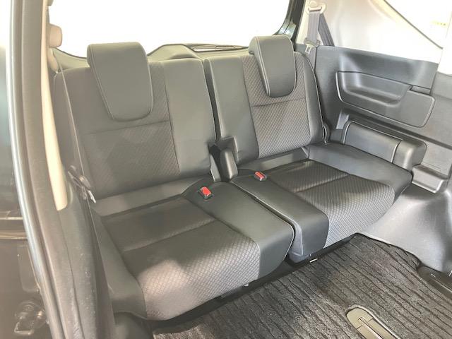 フリードハイブリッド ハイブリッド・Ｇホンダセンシング　９インチプレミアムインターナビ　前後ドラレコ　ＥＴＣ　アルミホイール　６人乗り　軽減ブレーキ　キーフリーシステム　ＤＶＤ再生可能　ＥＣＯＮ　後カメラ　Ａクルーズ　地デジフルセグＴＶ　ＬＥＤヘッドランプ（28枚目）