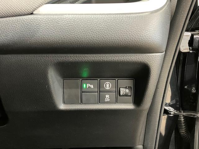 フィット クロスター　ホンダセンシング　メモリーナビ　前後ドラレコ　ＥＴＣ　アルミホイール　地デジ　Ｂカメ　スマートキ　ナビＴＶ　Ａストップ　カーテンエアバッグ　クルーズコントロール　オートエアコン　パワステ　Ｄレコ（22枚目）