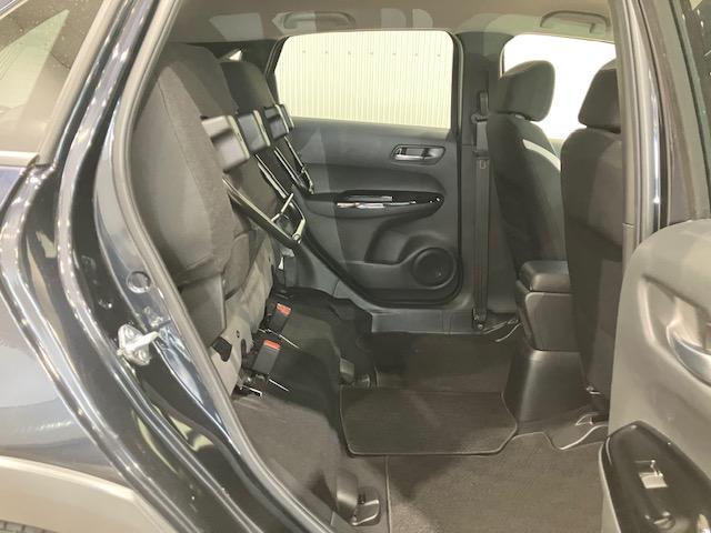 フィット クロスター　ホンダセンシング　メモリーナビ　前後ドラレコ　ＥＴＣ　アルミホイール　地デジ　Ｂカメ　スマートキ　ナビＴＶ　Ａストップ　カーテンエアバッグ　クルーズコントロール　オートエアコン　パワステ　Ｄレコ（26枚目）