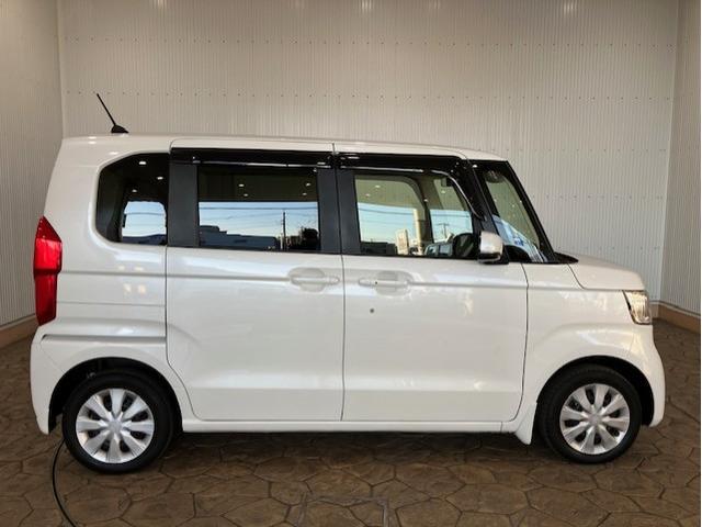 Ｎ－ＢＯＸ Ｌ　４ＷＤ　片側電動スライドドア　ホンダセンシング　メモリーナビ　いまコレ＋　新品フロアマット　サイドエアバッグ　Ｂカメラ　ナビＴＶ　ＬＥＤヘッドライト　クルコン　オートエアコン　盗難防止システム　ＤＶＤ（14枚目）