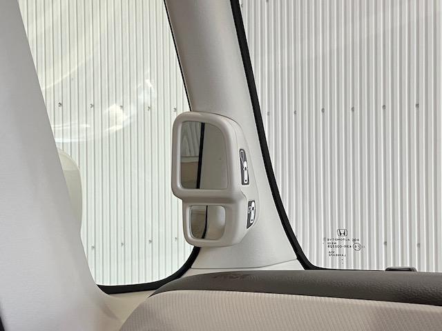 Ｎ－ＢＯＸ Ｌ　４ＷＤ　片側電動スライドドア　ホンダセンシング　メモリーナビ　いまコレ＋　新品フロアマット　サイドエアバッグ　Ｂカメラ　ナビＴＶ　ＬＥＤヘッドライト　クルコン　オートエアコン　盗難防止システム　ＤＶＤ（24枚目）