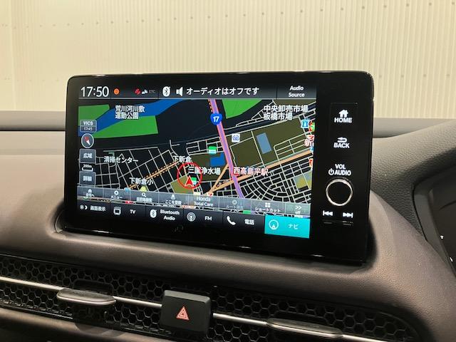ＺＲ－Ｖ ｅ：ＨＥＶＺ　４ＷＤ　ホンダコネクトディスプレイ　無限マフラー　前後ドラレコ　無限テールゲートガーニッシュ　オプションＬＥＤフォグライト　オプションフロントロアースカート　全周囲モニター　電動リヤゲート　クルコン（2枚目）
