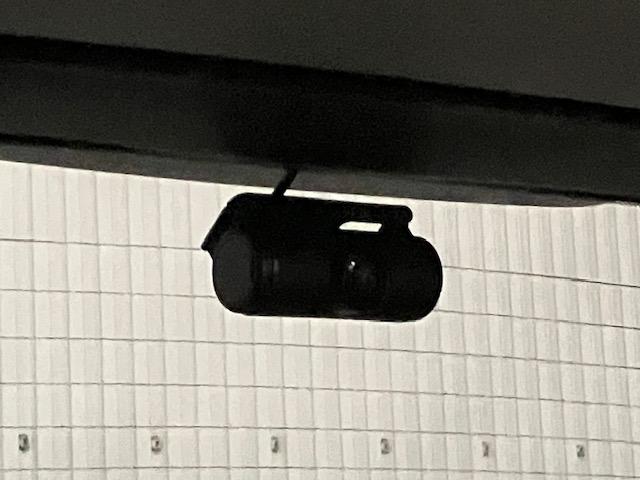 ＺＲ－Ｖ ｅ：ＨＥＶＺ　４ＷＤ　ホンダコネクトディスプレイ　無限マフラー　前後ドラレコ　無限テールゲートガーニッシュ　オプションＬＥＤフォグライト　オプションフロントロアースカート　全周囲モニター　電動リヤゲート　クルコン（8枚目）