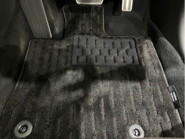 ＺＲ－Ｖ ｅ：ＨＥＶＺ　４ＷＤ　ホンダコネクトディスプレイ　無限マフラー　前後ドラレコ　無限テールゲートガーニッシュ　オプションＬＥＤフォグライト　オプションフロントロアースカート　全周囲モニター　電動リヤゲート　クルコン（23枚目）