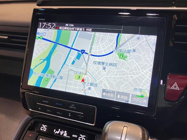 ステップワゴンスパーダ スパーダホンダセンシング　ドラレコ前後　１０インチプレミアムナビ　リア席モニター　７人乗り　盗難防止　助手席エアバッグ　Ｗパワスラ　リアオートエアコン　地デジ　ＬＥＤライト　横滑り防止システム　オートエアコン　リアカメラ（2枚目）