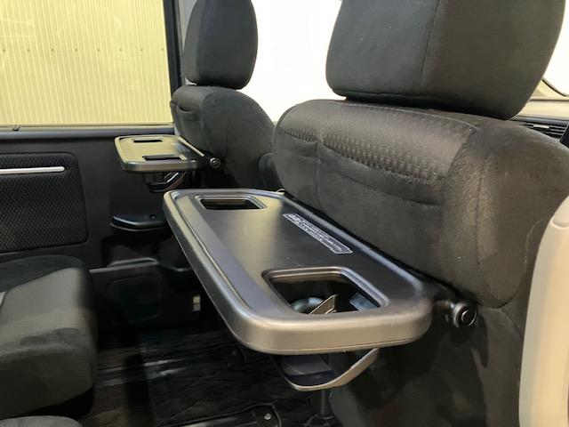 ステップワゴンスパーダ スパーダホンダセンシング　ドラレコ前後　１０インチプレミアムナビ　リア席モニター　７人乗り　盗難防止　助手席エアバッグ　Ｗパワスラ　リアオートエアコン　地デジ　ＬＥＤライト　横滑り防止システム　オートエアコン　リアカメラ（28枚目）