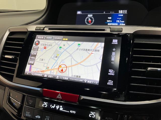 アコードハイブリッド ＥＸ　ホンダセンシング　インターナビ　電動リアサンシェード　バックモニター　Ｐシート　サイドカーテンエアバック　ナビＴＶ　ＬＥＤヘッド　フルセグテレビ　ＤＶＤ再生可能　クルーズコントロール　スマキー（2枚目）