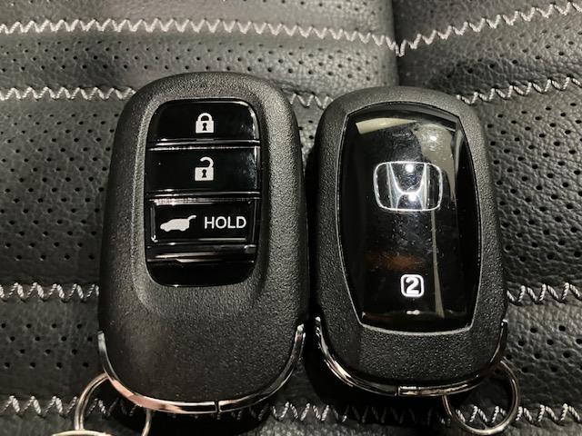 ＺＲ－Ｖ ｅ：ＨＥＶＺ特別仕様車ブラックスタイル　４ＷＤホンダコネクトディスプレイＥＴＣマルチビューカメラシステム　全周囲カメラ　電動リアゲート　オートクルーズコントロール　バックカメラ　シートヒーター　ＬＥＤヘッドランプ　フルセグＴＶ　パワーシート（29枚目）