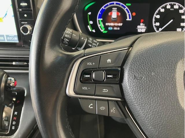 オデッセイハイブリッド e:HEVアブソルート・EX 10インチナビ 前後ドラレコ マルチビューカメラ LEDライト シ-トヒ-タ- 両側PSD フルセグ アイドルストップ クルーズコントロール DVD再生機能 3列シート ナビ&TV キーレス イモビ(11枚目)