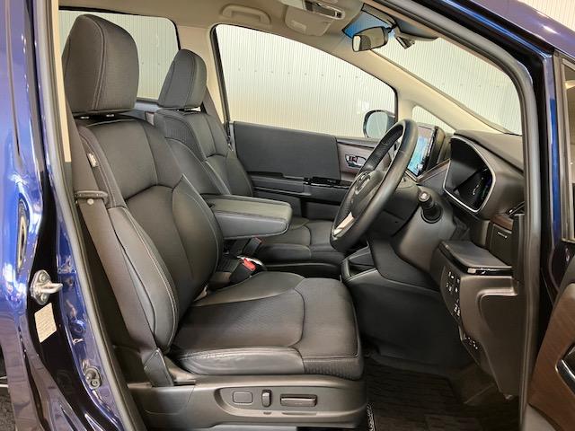 オデッセイハイブリッド e:HEVアブソルート・EX 10インチナビ 前後ドラレコ マルチビューカメラ LEDライト シ-トヒ-タ- 両側PSD フルセグ アイドルストップ クルーズコントロール DVD再生機能 3列シート ナビ&TV キーレス イモビ(25枚目)