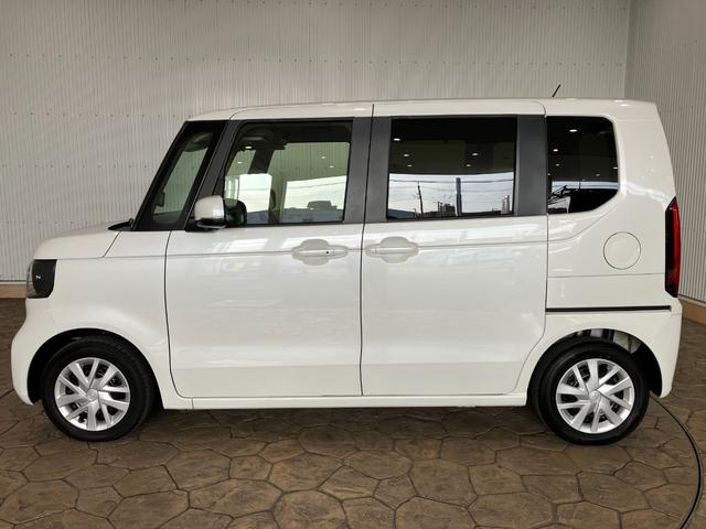 Ｎ－ＢＯＸ ベースグレード　衝突軽減システム　スマートキ－　カーテンエアバック　ＥＣＯモード　横滑り防止　オートクルーズ　ＬＥＤヘッドライト　キーフリー　地デジ　パワーステアリング　オートエアコン　リアカメラ（2枚目）