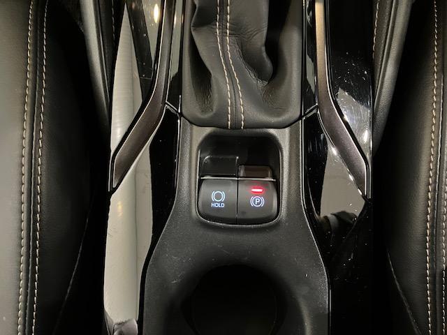 カローラツーリング ダブルバイビー　純正ディスプレイオーディオ　前後ドラレコ　ＥＴＣ　リアカメラ　横滑り防止　盗難防止　キーフリ－　ＡＢＳ　ＬＥＤライト　パワステ　パワーウィンドウ　Ｉストップ　ドライブレコーダー付　クルコン　エアコン（19枚目）