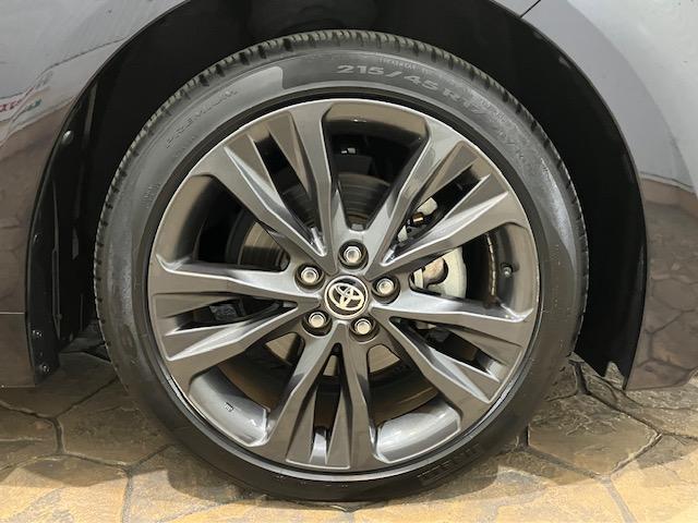 カローラツーリング ダブルバイビー　純正ディスプレイオーディオ　前後ドラレコ　ＥＴＣ　リアカメラ　横滑り防止　盗難防止　キーフリ－　ＡＢＳ　ＬＥＤライト　パワステ　パワーウィンドウ　Ｉストップ　ドライブレコーダー付　クルコン　エアコン（26枚目）