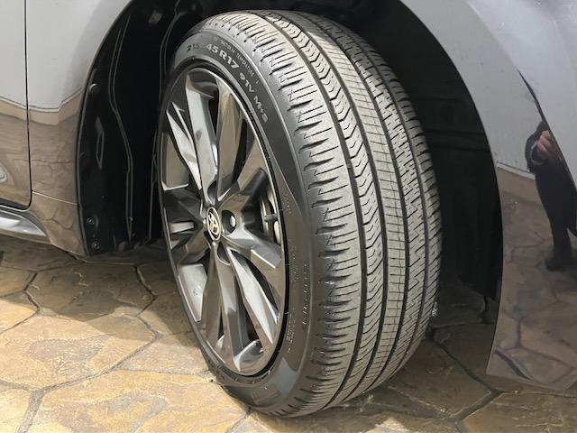 カローラツーリング ダブルバイビー　純正ディスプレイオーディオ　前後ドラレコ　ＥＴＣ　リアカメラ　横滑り防止　盗難防止　キーフリ－　ＡＢＳ　ＬＥＤライト　パワステ　パワーウィンドウ　Ｉストップ　ドライブレコーダー付　クルコン　エアコン（27枚目）