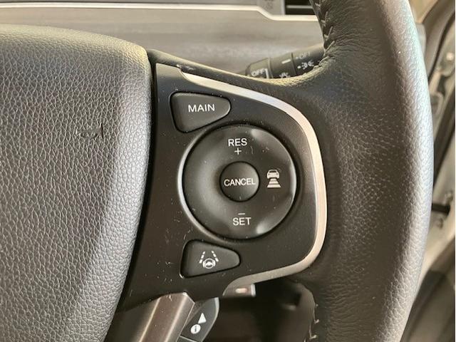 フリードハイブリッド ハイブリッド・EX 前ドラレコ ホンダセンシング メモリーナビ ETC 地デジフルセグTV シ-トヒ-タ- リヤカメラ LEDライト フルオートエアコン ABS DVD再生可 サイドエアバッグ キーフリー ナビ&TV(10枚目)