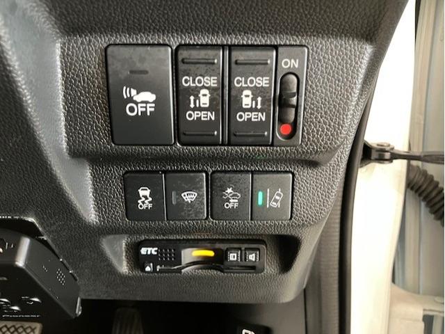 フリードハイブリッド ハイブリッド・EX 前ドラレコ ホンダセンシング メモリーナビ ETC 地デジフルセグTV シ-トヒ-タ- リヤカメラ LEDライト フルオートエアコン ABS DVD再生可 サイドエアバッグ キーフリー ナビ&TV(21枚目)