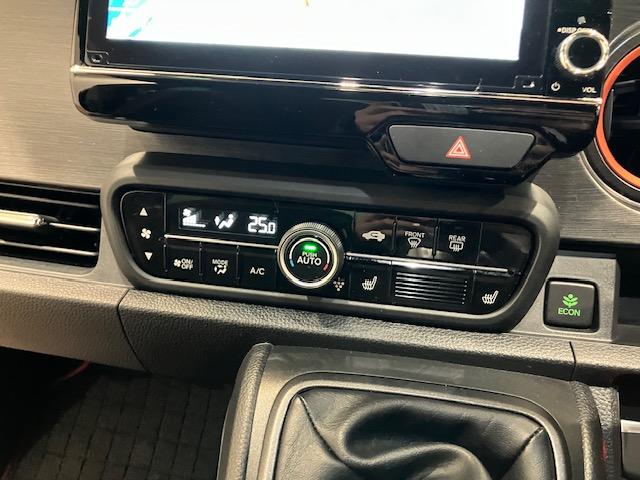 N-ONE RS ドラレコ 8インチ純正ナビ ETC サイドカーテンエアバック クリアランスソナー シートヒータ 横滑り防止機能 インテリキー AAC オートクルーズコントロール Bカメ アイドリングストップ機能(14枚目)