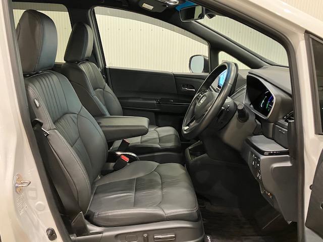 オデッセイハイブリッド e:HEVアブソルート・EXブラックエディション 11.4インチホンダコネクトナビ オットマン シートヒーター ホンダセンシング ハンズフリーパワーテールゲート バックモニター マルチビューモニター VSA サイドエアバック フルオートエアコン(26枚目)