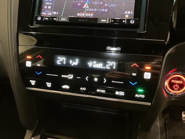 シャトル ハイブリッドXホンダセンシング メモリーナビ パドルシフト シートヒーターETC 横滑抑制 リヤカメラ スマ-トキ- イモビ TVナビ サイドエアバッグ シートヒーター付き キーレス DVD再生機能 ECON クルコン Wエアバック(17枚目)