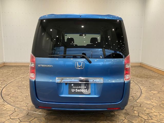 ステップワゴン L 8人乗り 社外ナビ 両側電動スライドドア 両側Pスライドドア WSRS AUTOエアコン ナビTV 地デジ バックカメラ付き パワーウインドウ スマ-トキ- キーレス 3列 盗難防止システム ABS(9枚目)