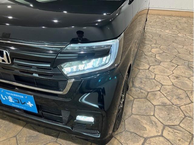 Ｎ－ＢＯＸカスタム Ｌターボスタイル＋ブラック　前後ドラレコ　８インチナビ　ＥＴＣ　ベンチＳ　ターボエンジン　スマ－トキ－　エアバック　横滑り防止機能　ナビ＆ＴＶ　サイドカーテンエアバック　クルーズコントロール　助手席エアバッグ　地デジ　ＡＡＣ（10枚目）