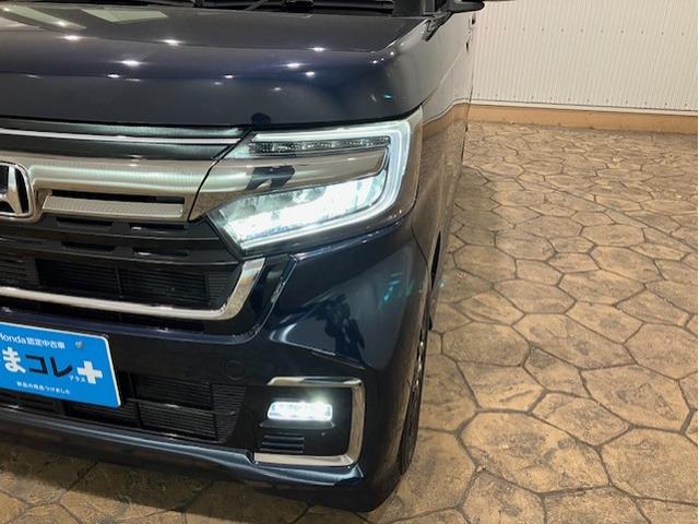 N-BOXカスタム Lターボ 8インチプレミアムインターナビ ETC いまこれ+ 新品フロアマット コーディネートスタイル 地デジチューナー 衝突軽減ブレーキサポート LEDヘッドライ アイドリングS ターボエンジン PS AAC(18枚目)