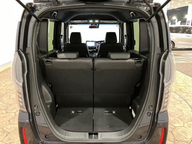 N-BOXカスタム Lターボ 8インチプレミアムインターナビ ETC いまこれ+ 新品フロアマット コーディネートスタイル 地デジチューナー 衝突軽減ブレーキサポート LEDヘッドライ アイドリングS ターボエンジン PS AAC(30枚目)