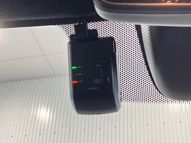 Ｎ－ＷＧＮカスタム Ｌ・ターボ　純正ドラレコ　８インチナビ　ＥＴＣ　衝突被害軽減装置　ＬＥＤランプ　クリアランスソナー　Ｂカメ　サイドエアバック　前席シートヒーター　スマートキー・プッシュスタート　キーフリー　横滑り防止　ＡＡＣ（22枚目）