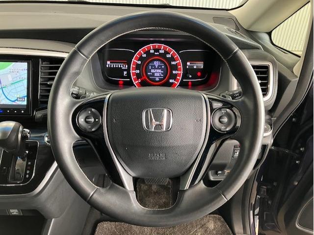 オデッセイ アブソルート　９インチナビ８人乗り　ＥＴＣ　緊急ブレーキ　スマートキー＆プッシュスタート　盗難防止　ダブルエアコン　クルーズＣ　リアカメラ　ナビＴＶ　運転席エアバック　ＤＶＤ視聴　パワーステアリング　Ｗエアバッグ（19枚目）