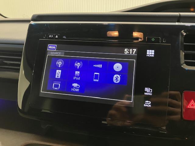ステップワゴンスパーダ スパーダホンダセンシング　ホンダ純正ナビ　両側電動スライドドア　盗難防止　助手席エアバッグ　Ｗパワスラ　地デジ　サイドエアバッグ　ＬＥＤライト　横滑り防止システム　オートエアコン　リアカメラ　ナビ＆ＴＶ　三列シート　ＥＴＣ付（12枚目）