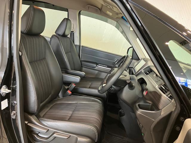 フリード＋ハイブリッド ハイブリッドＥＸ　メモリーナビ　ホンダセンシング　シートバックテーブル　盗難防止システム　衝突軽減システム　オートクルーズコントロール　地デジフルセグ　キーレス　スマートキ　バックカメラ　シートＨ　ＡＢＳ　ＥＴＣ（21枚目）