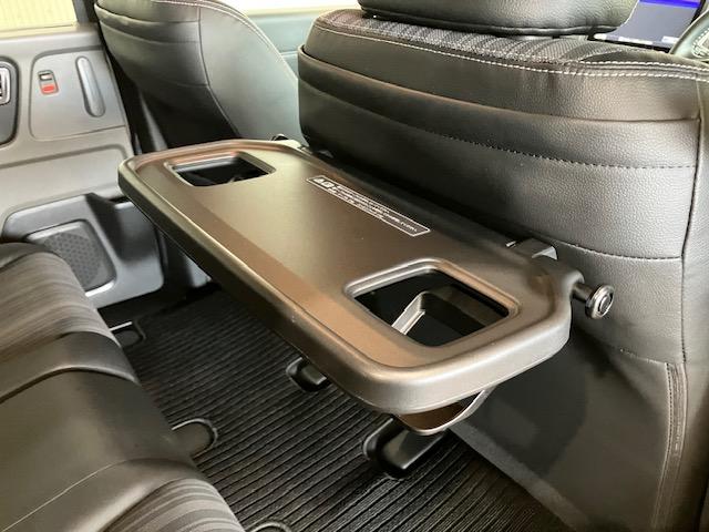 フリード＋ハイブリッド ハイブリッドＥＸ　メモリーナビ　ホンダセンシング　シートバックテーブル　盗難防止システム　衝突軽減システム　オートクルーズコントロール　地デジフルセグ　キーレス　スマートキ　バックカメラ　シートＨ　ＡＢＳ　ＥＴＣ（23枚目）