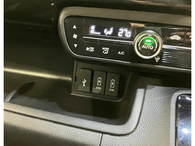 Ｎ－ＢＯＸカスタム Ｇ・ＥＸターボホンダセンシング　ホンダ純正ナビ　ＥＴＣ　いまこれ＋　新品フロアマット　パドルシフト　Ｒカメ　クルコン　ナビＴＶ　サイドエアバッグ　タ－ボ　ＬＥＤヘットライト　Ｆセグ　横滑り防止　パワーステアリング　ＤＶＤ再生可　ＡＣ（21枚目）