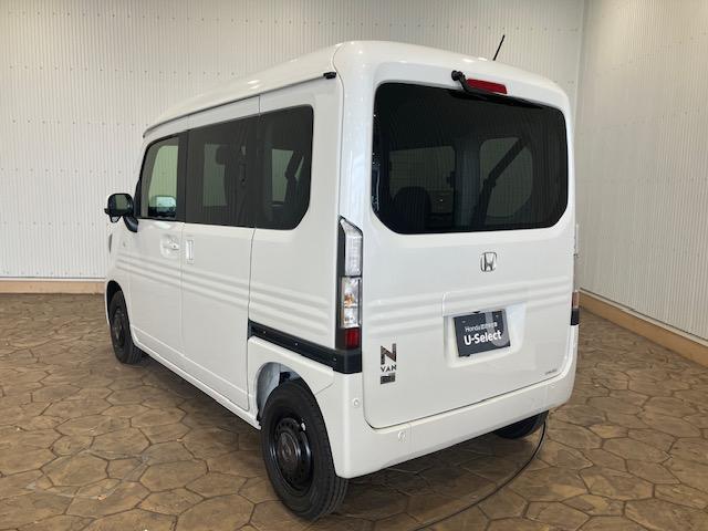 Ｎ－ＶＡＮ ｅ： ｅ：ファン　ホンダセンシング　両側スライドドア　エアコン　ＥＳＣ　スマートキー　オートクルーズコントロール　バックモニター　パワーウィンドウ　助手席エアバッグ　運転席エアバッグ　ＬＥＤヘッド（5枚目）