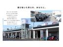 ｅ：ＨＥＶＺ特別仕様車ブラックスタイル　４ＷＤ　ホンダコネクトディスプレイ　ホンダセンシング　クルーズコントロール　バックカメラ　ＥＴＣ　フルセグＴＶ　パワーシート　衝突被害軽減システム　スマートキー　サイドカーテンエアバック　マルチビュー（18枚目）