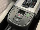 ｅ：ＨＥＶクロスター　レンタアップ　ホンダセンシング　ホンダコネクトディスプレイ　アルミホイール　フルセグＴＶ　Ｂｌｕｅｔｏｏｔｈ対応　衝突回避システム　フルオートエアコン　ＬＥＤランプ　エアバッグ　サイドエアバック（20枚目）