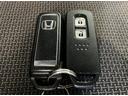 クール・ターボホンダセンシング　メモリーナビ　ドラレコ　社外アルミホイール　フルセグＴＶ　Ｂｌｕｅｔｏｏｔｈ対応　地デジ　スマートキー　バックカメラ　ターボ　ＤＶＤ再生　ＥＴＣ　両側スライドドア　オートクルーズコントロール　エアコン（28枚目）