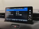 ヴェゼル ｅ：ＨＥＶＺ　ホンダセンシング　無限スタイリングセット　ホンダコネクトディスプレイ　ブラインドスポットインフォメーション　後退出庫サポート　前後ドラレコ　電動リアゲート　衝突回避支援ブレーキ機能　スマキ　Ｄレコ（5枚目）