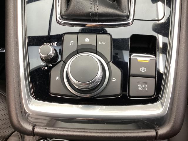 ＣＸ－８ ２．２　ＸＤ　Ｌパッケージ　ディーゼルターボ　町田滝の沢商品化センター配車分　オートリアゲート　定期点検記録簿　ＤＶＤ再生機能　レーンキープ　本革シート　Ｂｌｕｅｔｏｏｔｈ接続　クリアランスソナー　１オーナー　パワーシート　バックカメラ付き　ＴＶ（18枚目）