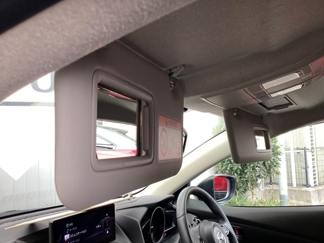 MAZDA2 15BD マツダコネクトパッケージ(車載通信機搭載360°セーフティパッケージ&地上デジタルTV))8.8インチディスプレイ マツダレーダークルーズ(全車速対応) スーパーUVカットフロントガラス 前後ソナー(29枚目)