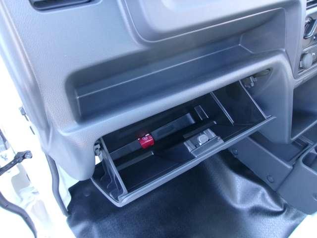 創業４５年（株）ミユキのＨＰ→　　　自社認証工場併設・４名の整備士常駐。高価買取・下取、女性スタッフ在籍、自動車保険、各整備もお任せ！弊社はアフターメンテナンスを大切にしています。