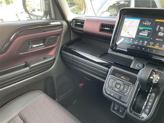 スペーシアカスタム ハイブリッドＸＳターボ　全方位モニター付９インチナビ／登録済み未使用車／メーカー保証付き／Ｂｌｕｅｔｏｏｔｈ／バックカメラ／フルセグＴＶ（63枚目）