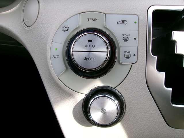 シエンタ Ｇ　フリップダウンモニター（33枚目）