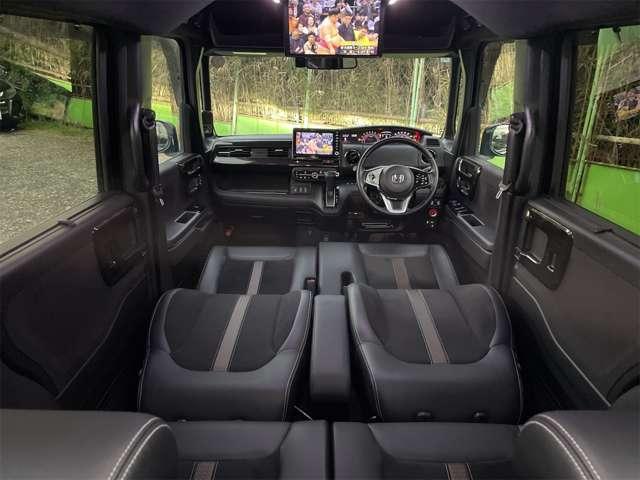 Ｎ－ＢＯＸ Ｇ・Ｌターボホンダセンシング　衝突軽減ブレーキ／誤発進抑制機能／後方誤発進抑制機能／歩行者事故低減ステアリング／路外逸脱抑制機能／ＡＣＣ／ＬＫＡＳ／オートハイビーム／先行車発進アラーム機能／標識認識機能／９灯式フルＬＥＤヘッドライ（5枚目）