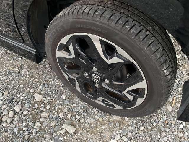 Ｎ－ＢＯＸ Ｇ・Ｌターボホンダセンシング　衝突軽減ブレーキ／誤発進抑制機能／後方誤発進抑制機能／歩行者事故低減ステアリング／路外逸脱抑制機能／ＡＣＣ／ＬＫＡＳ／オートハイビーム／先行車発進アラーム機能／標識認識機能／９灯式フルＬＥＤヘッドライ（66枚目）